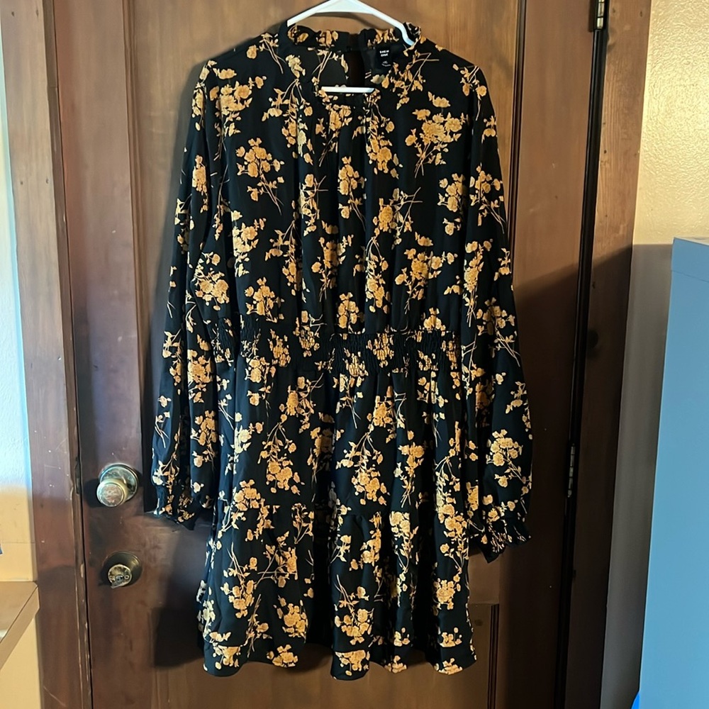 4X SHEIN CURVE DRESS LONG SLEEVE